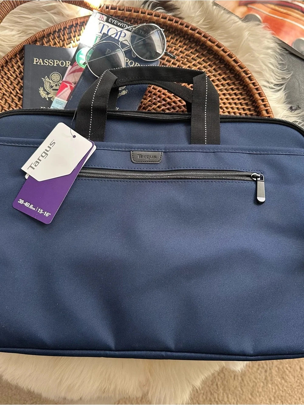 Targus Slipskin Navy Blue 15”-16” Laptop Carrying Case New with Tags